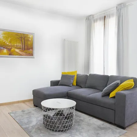 Casa Vittoria Апартаменты *